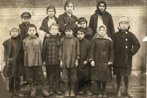 Ученики 3-го класса цыганской школы, 1931 г.