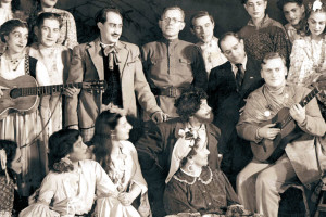 Иегуди Менухин в театре "Ромэн", 1945 г.