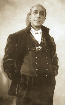 Отец, Михаил Алексеевич Ильинский, в спектакле “Кровавая свадьба”, 1939 г.