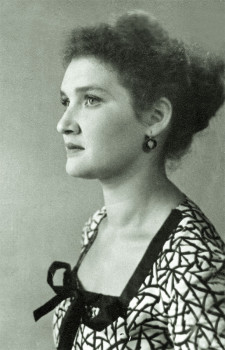 Лора Маштакова