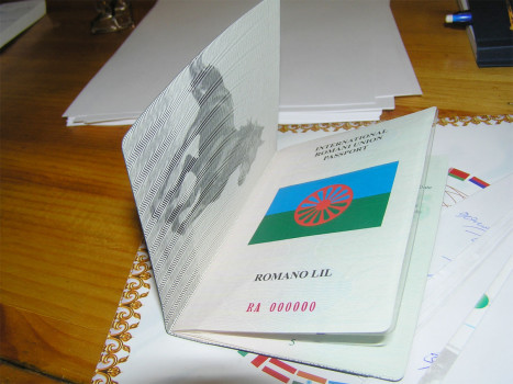 Цыганский паспорт