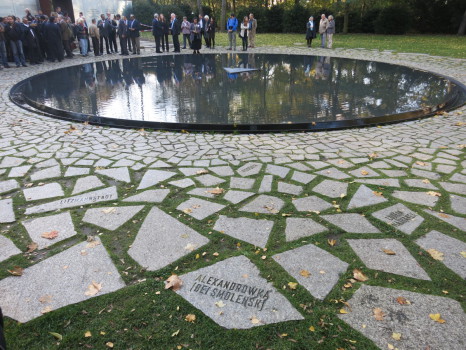 Открытие мемориала в Берлине в память жертвами Холокоста, 2012г.